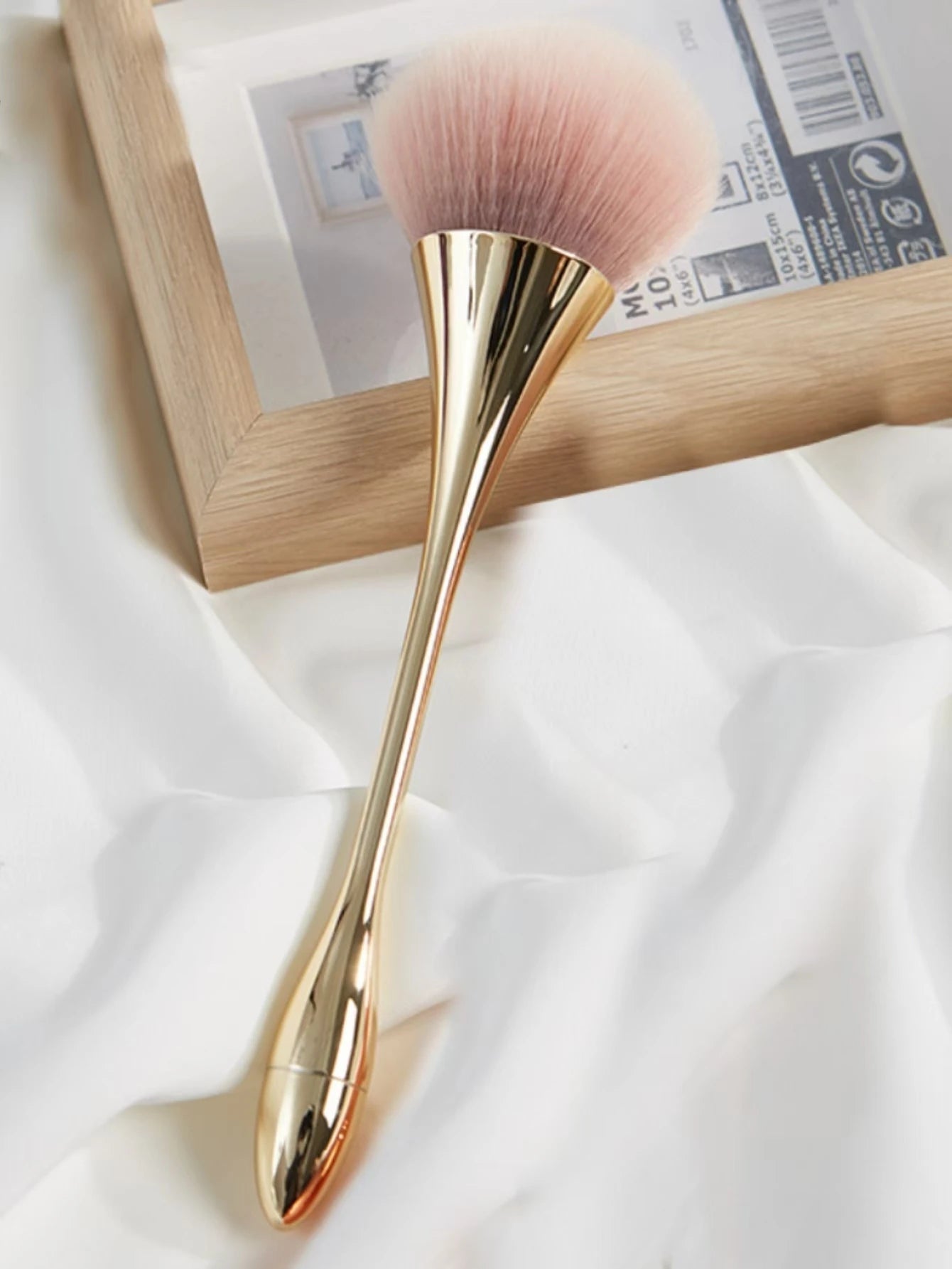 Small Waist Loose Powder Brush Fluffy Soft Hair Blush Brush Setting Powder Beauty Tool
