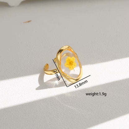 Y2K Tarnish Free Fashion 18K Gold Plated Stainless Steel Geometric Rings Women Resin Exquisite Real Dried Flower Rings Jewelry