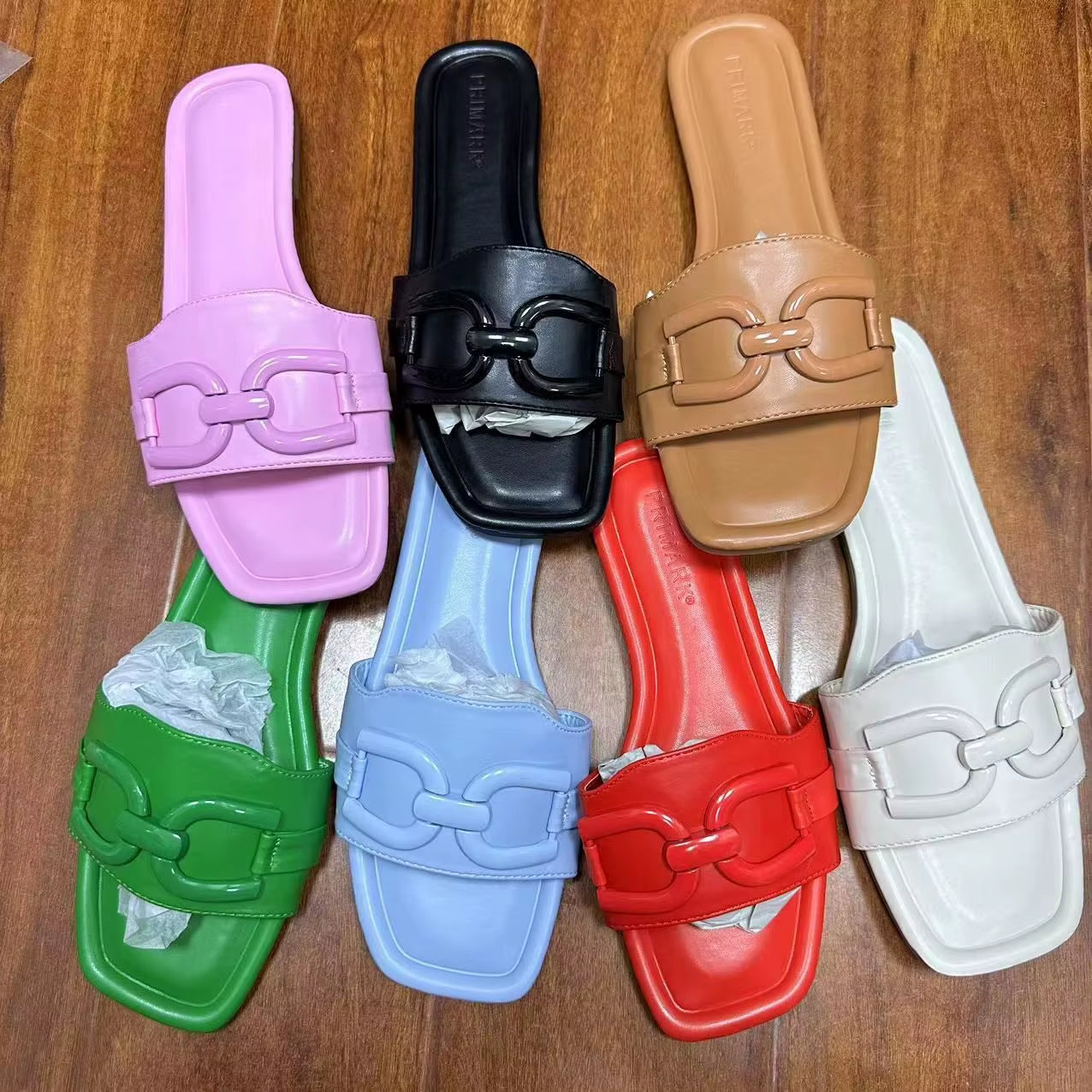 2025 Hot Style Solid Color Travel Flat Shoes for Lady
